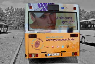 Kampagne Typen Gesucht Buswerbung Heckflächen